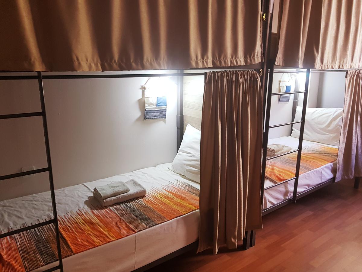 Welcome Friends Hostel Єреван Екстер'єр фото