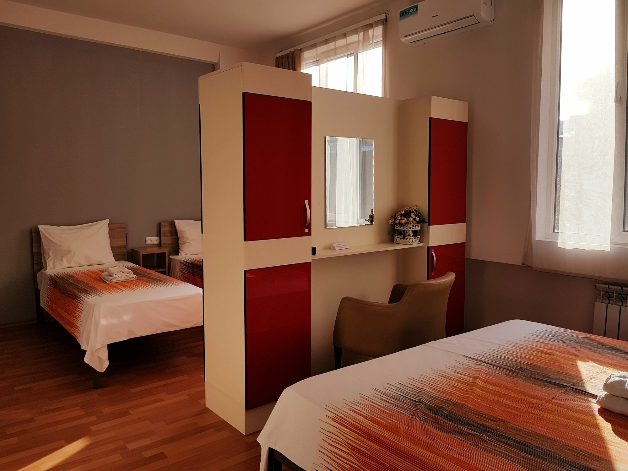 Welcome Friends Hostel Єреван Екстер'єр фото